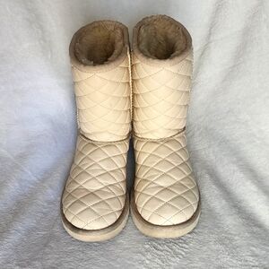 UGG Boots, Quilted Cream